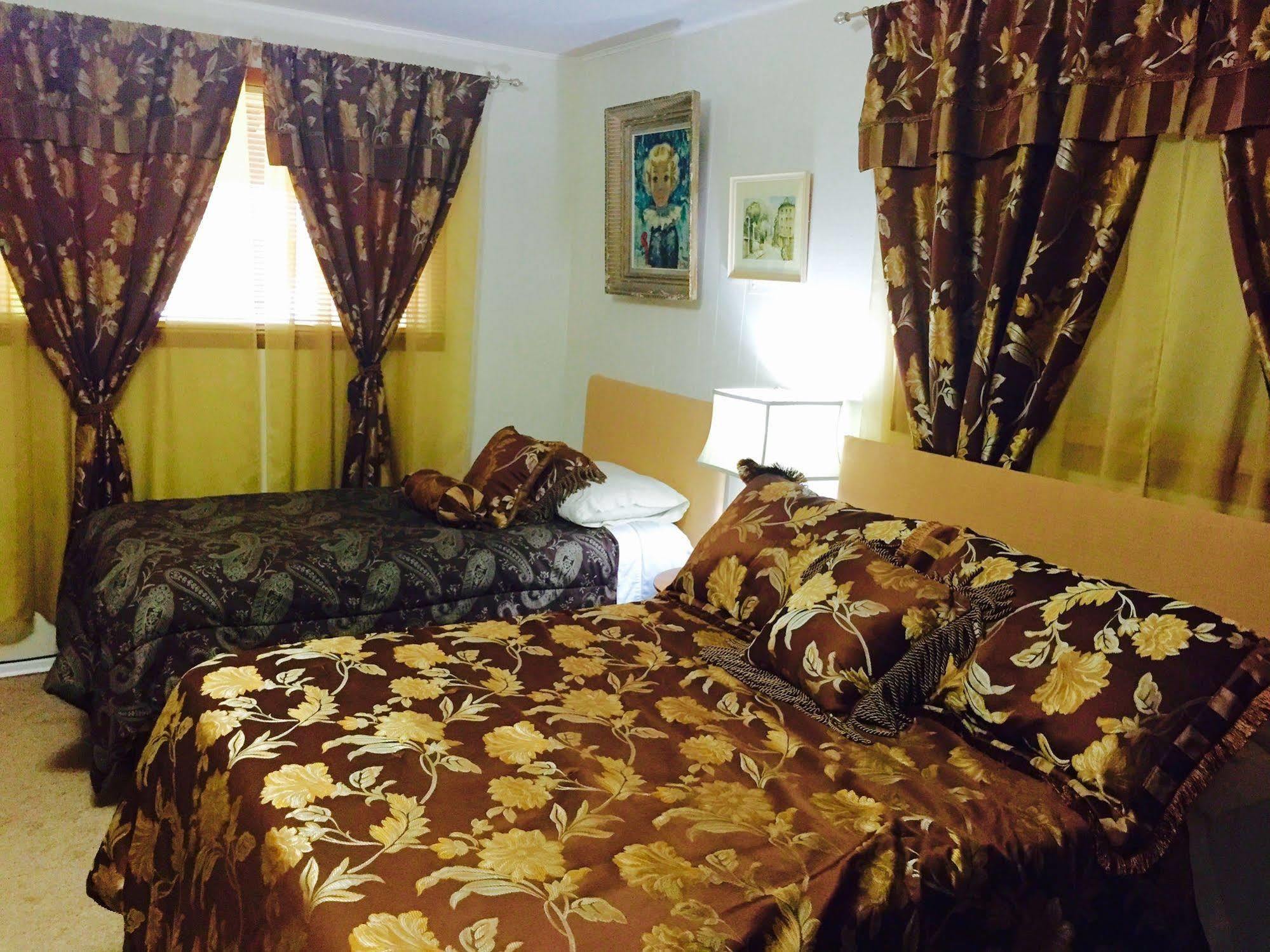 Luna Bed & Breakfast Grand Forks Eksteriør billede